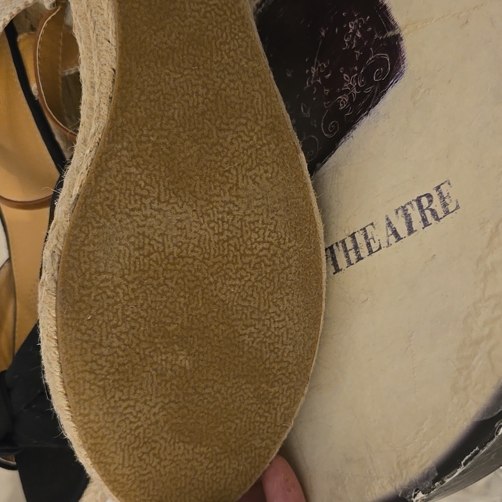 Comfortview Black and Brown Espadrilles with Jute Soles - Picture 9 of 10